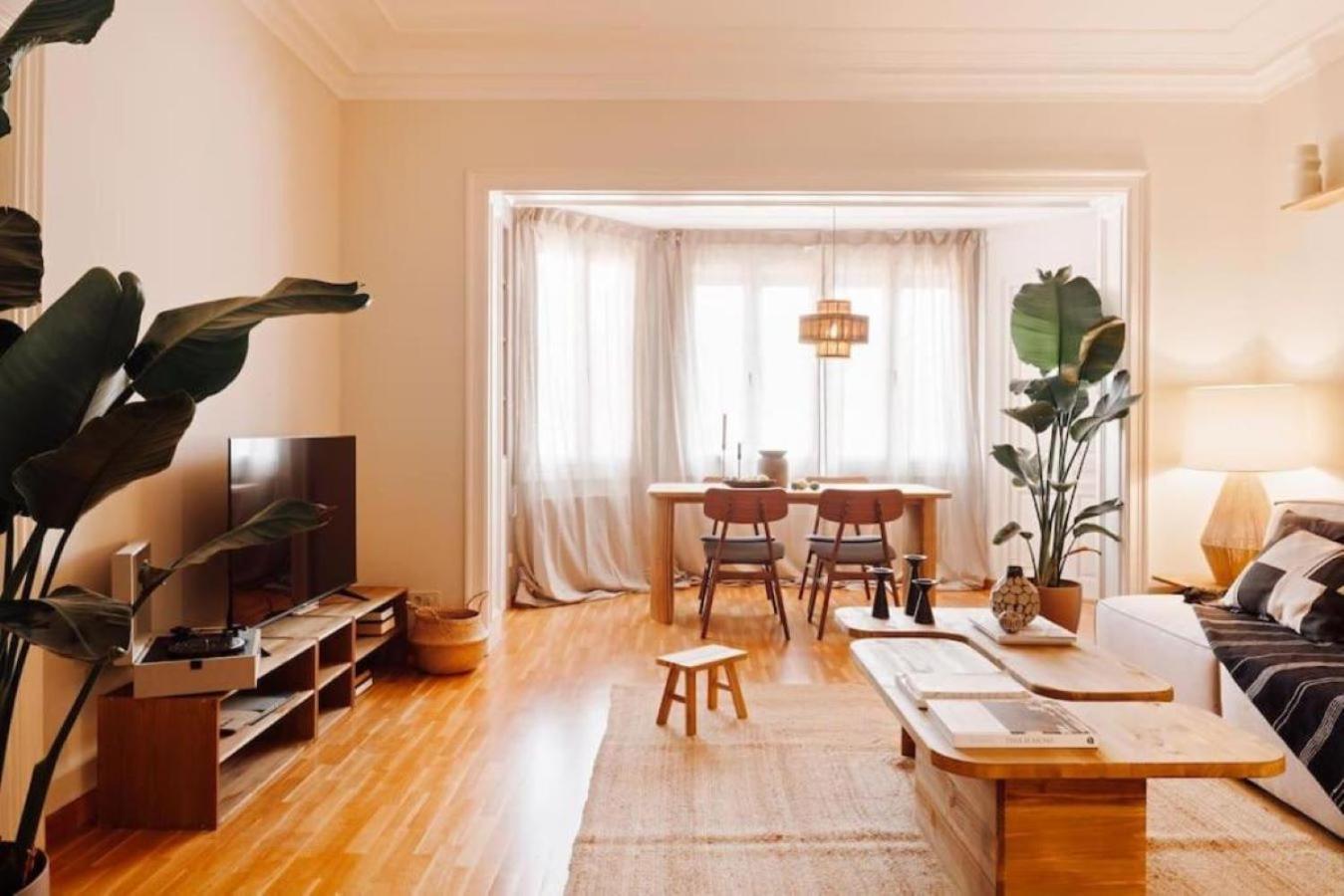 Yulu - 3 Bedrooms And Balcony In Eixample Dreta Barcelona